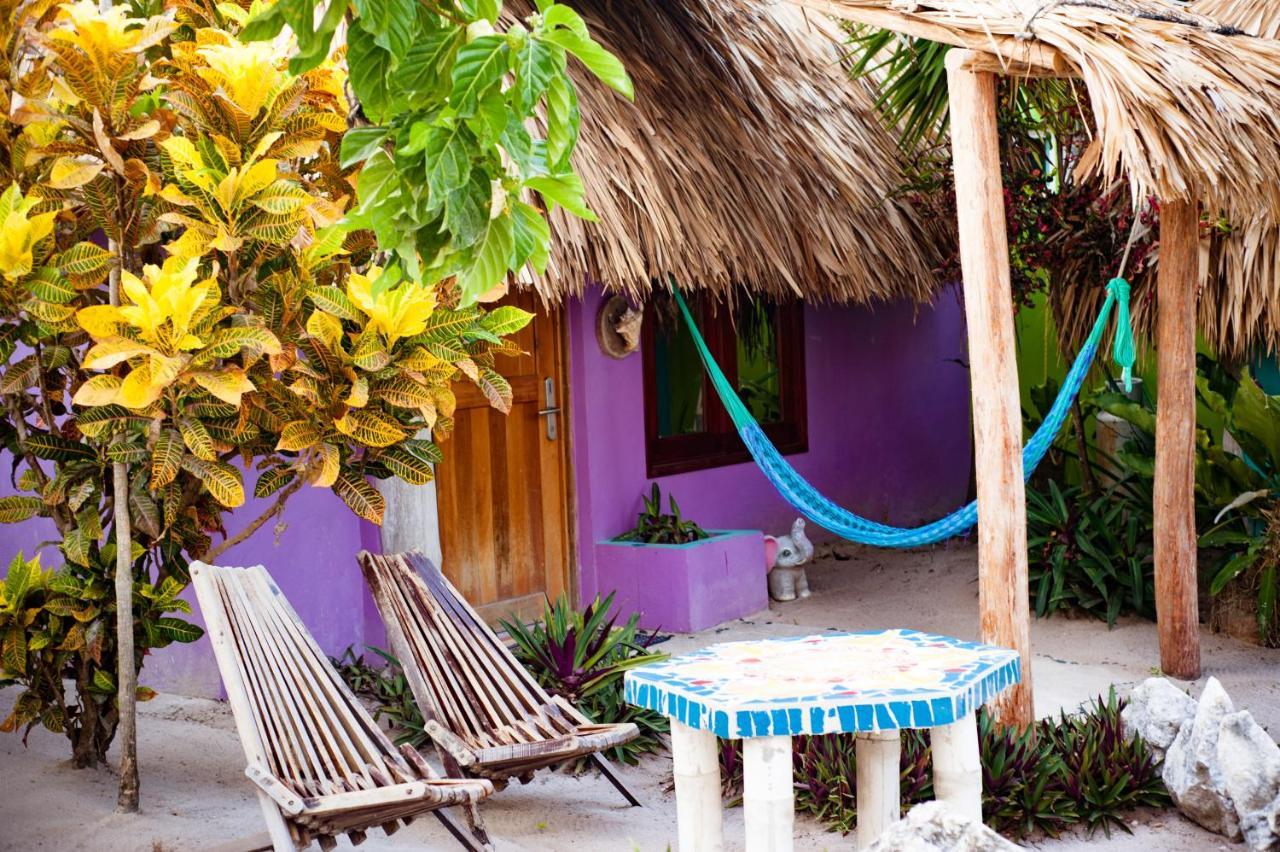 Nacional Beach Club & Bungalows Mahahual Eksteriør billede